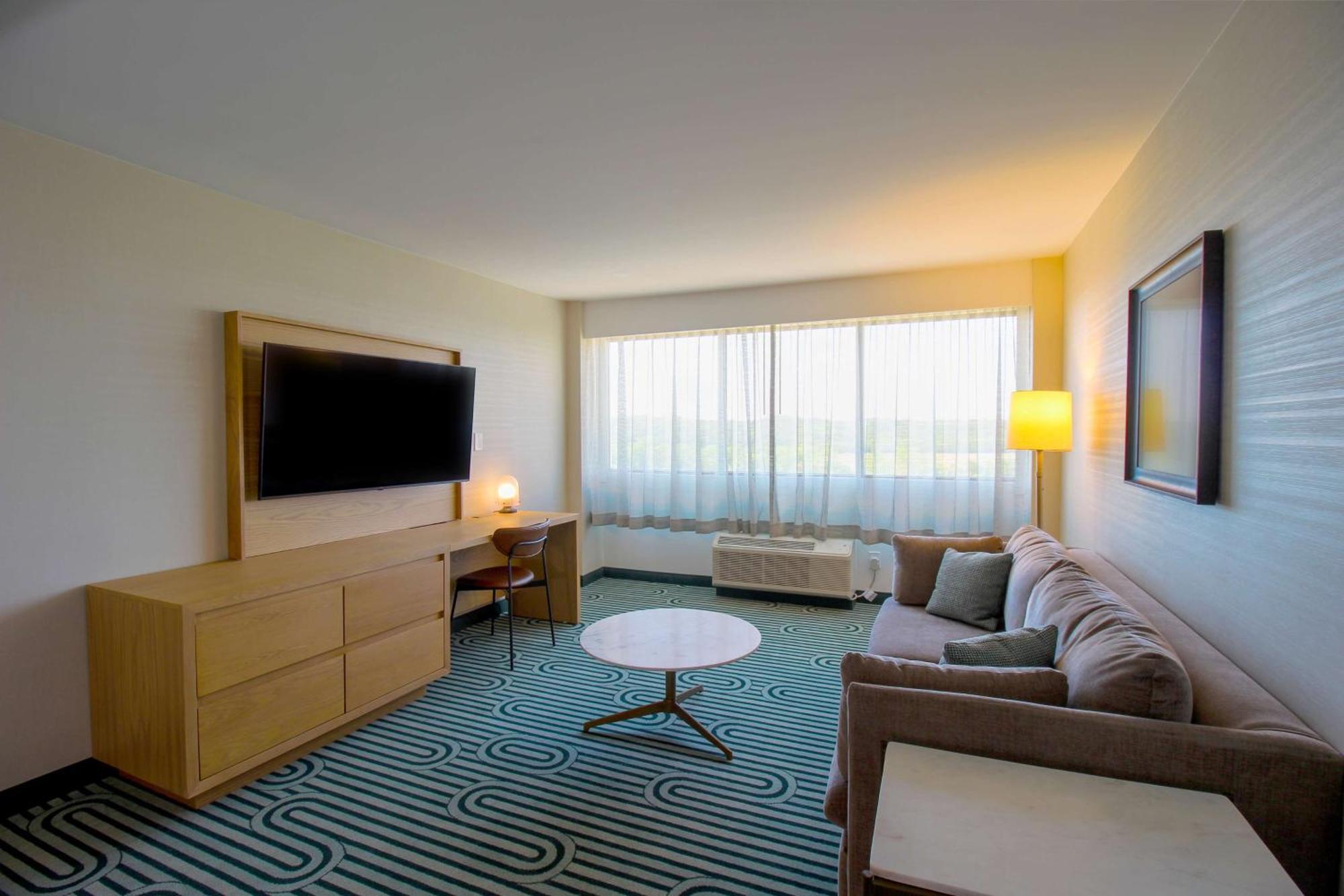 Doubletree By Hilton Clarksville Riverview Extérieur photo