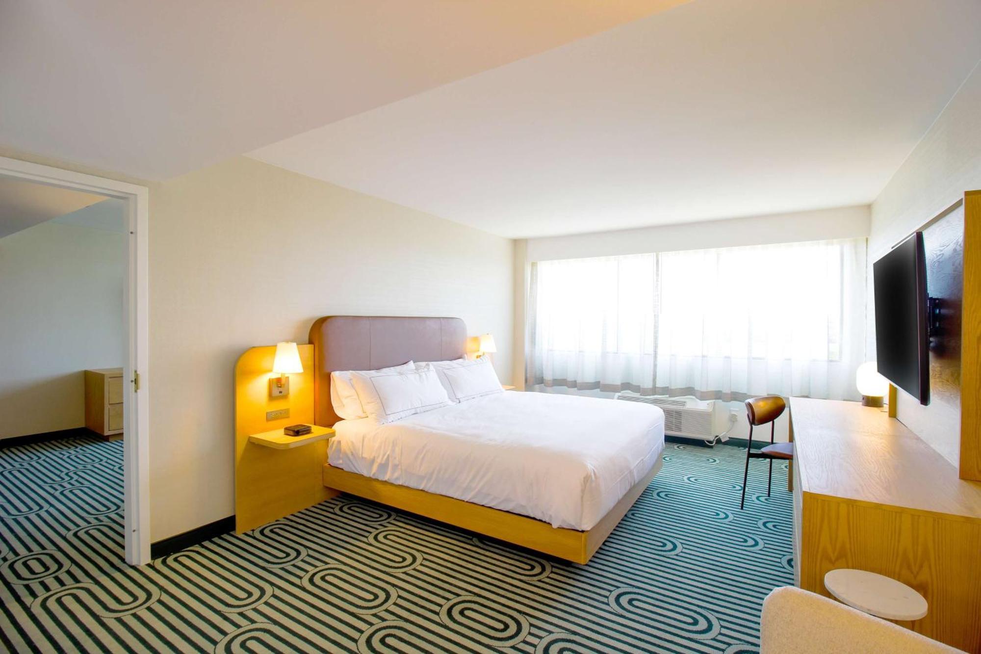 Doubletree By Hilton Clarksville Riverview Extérieur photo