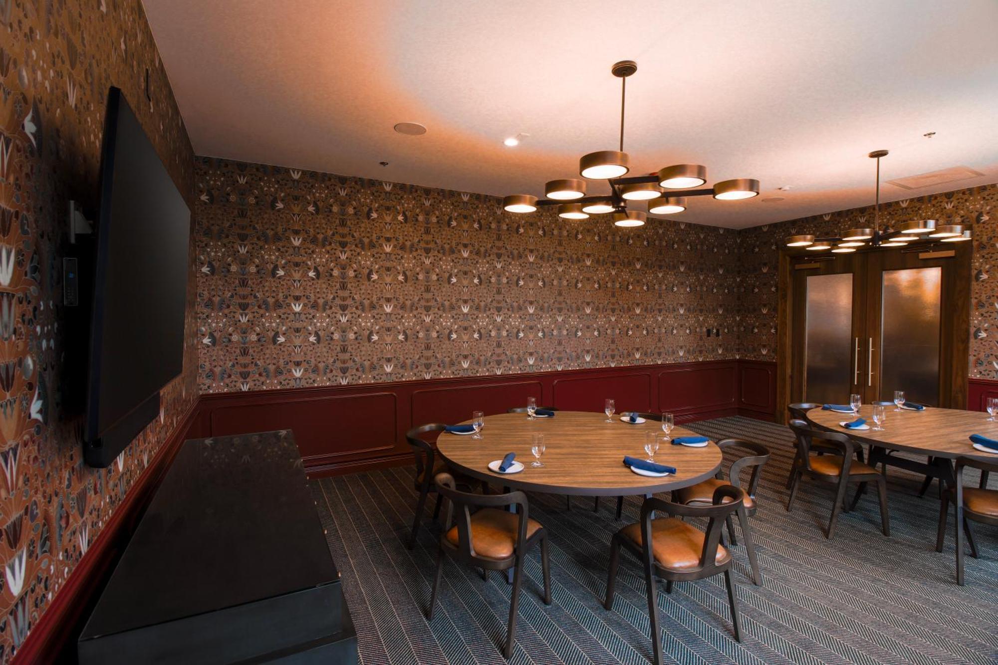 Doubletree By Hilton Clarksville Riverview Extérieur photo