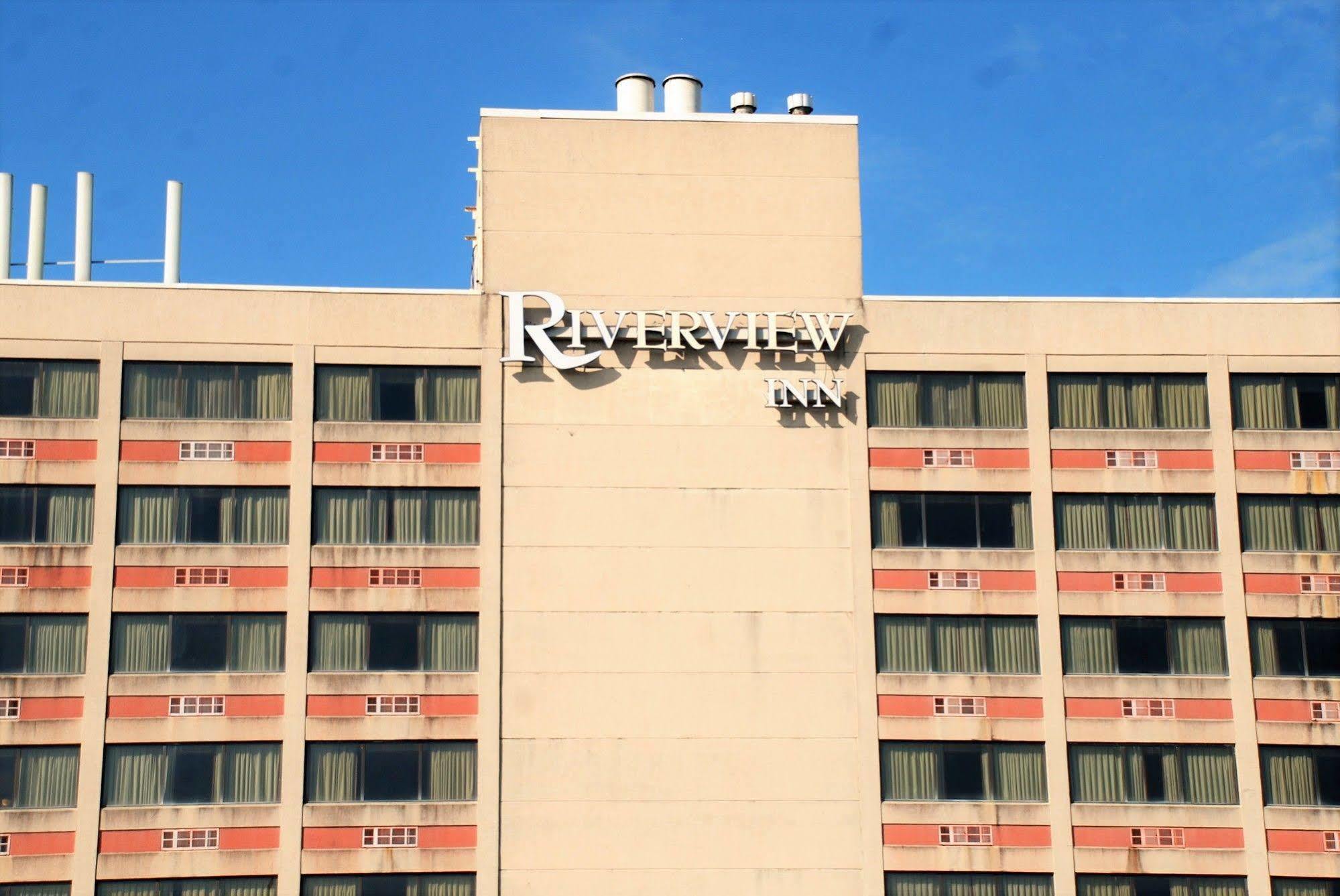 Doubletree By Hilton Clarksville Riverview Extérieur photo